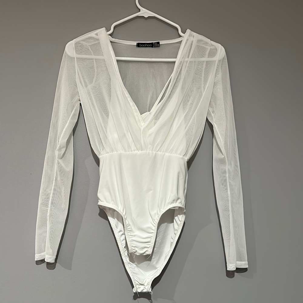 Boohoo White Mesh Long Sleeve Bodysuit